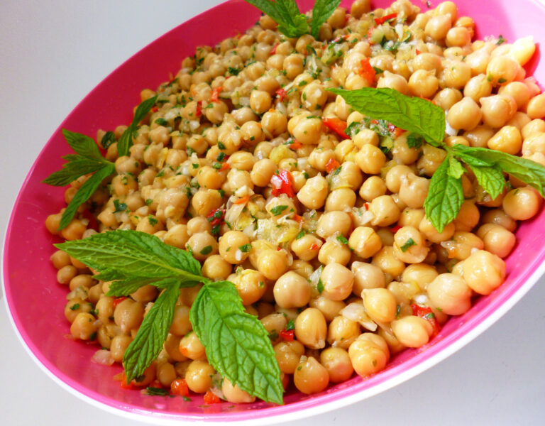 Que peut-on mélanger avec des pois chiches ?