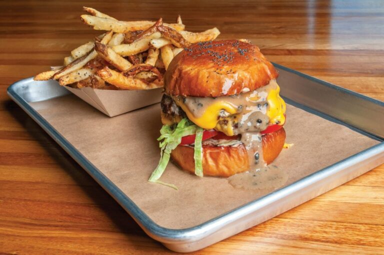 Que pouvez-vous ajouter à un hamburger pour le rendre juteux ?