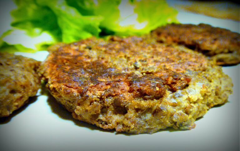 Que puis-je faire avec des galettes de boeuf décongelées?