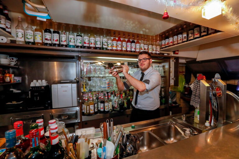 Quel est le fameux bar de Nashville ?