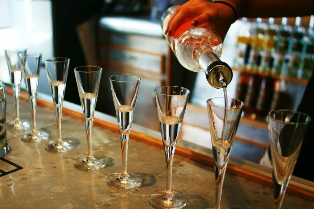 Quelle est la différence entre un vodka martini et un dirty vodka martini ? LesRecettes