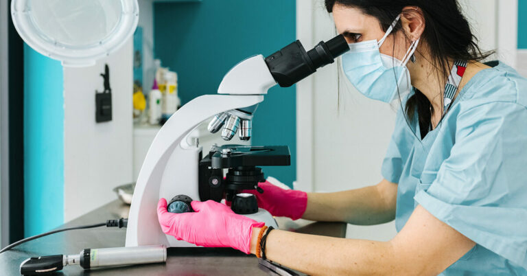 Pas besoin de boosters ?Les scientifiques travaillent sur des vaccins avec des microparticules à libération prolongée