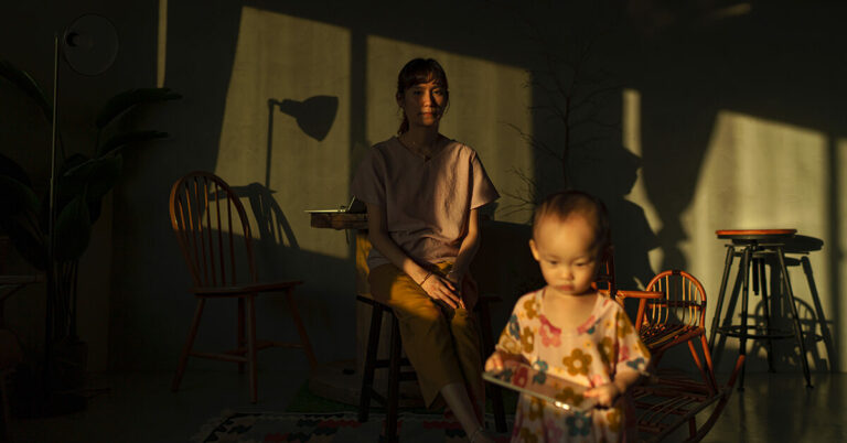 Ce que nous savons, c’est que 1 adulte sur 10 et 1 adolescent sur 5 présentent des symptômes dépressifs.